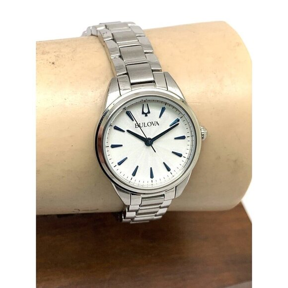 Bulova Women's Watch 96L285 Quartz White Blue Dial Silver Stainless Stee… - Picture 10 of 13